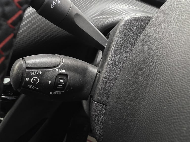 PEUGEOT 2008 1.2 PureTech GT Line Black Manual WARRANTY 12 MONTHS MOT