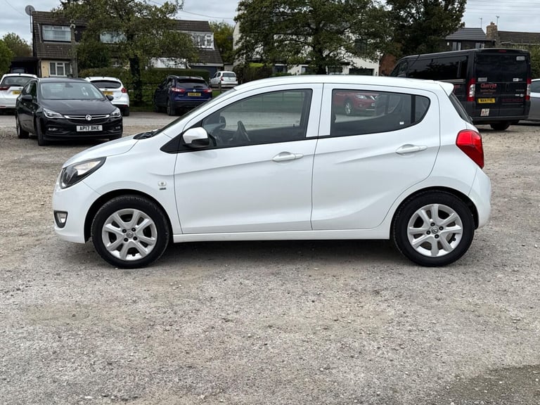 2016 Vauxhall Viva 1.0 SE 5dr [A/C] HATCHBACK PETROL Manual