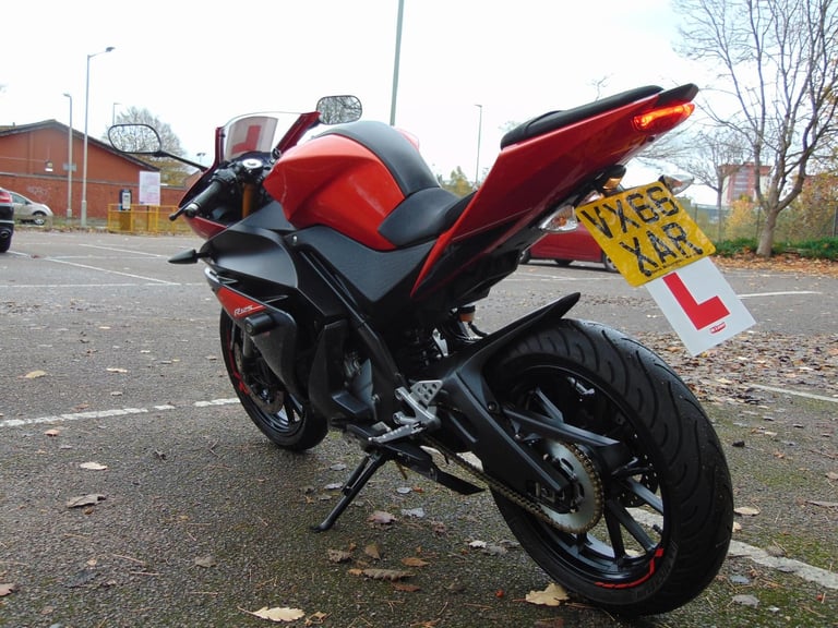 Yamaha YZFR125 ABS 2016 Supersport full power learner 125 Akrapovic Exaust FSH 