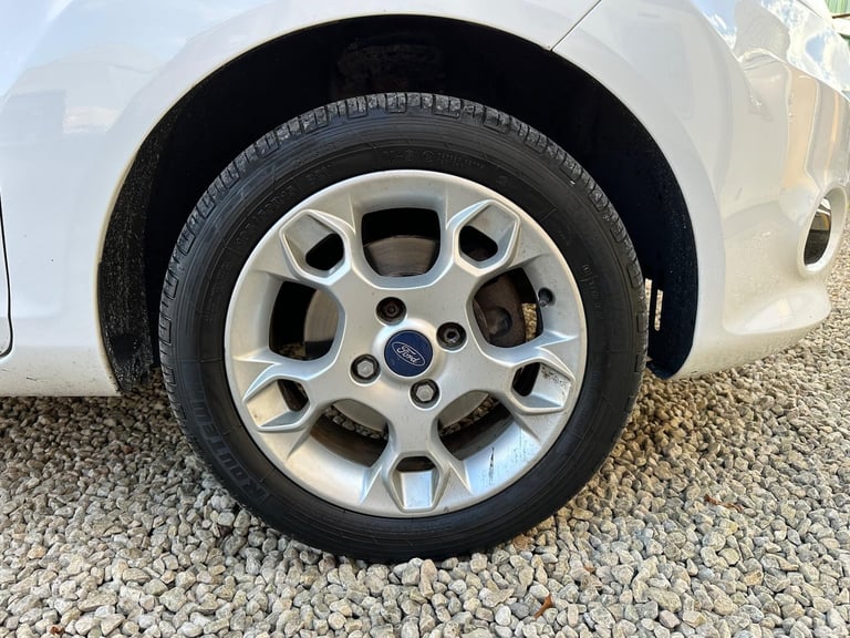 2012 Ford Fiesta 1.4 Zetec 3dr HATCHBACK Petrol Manual