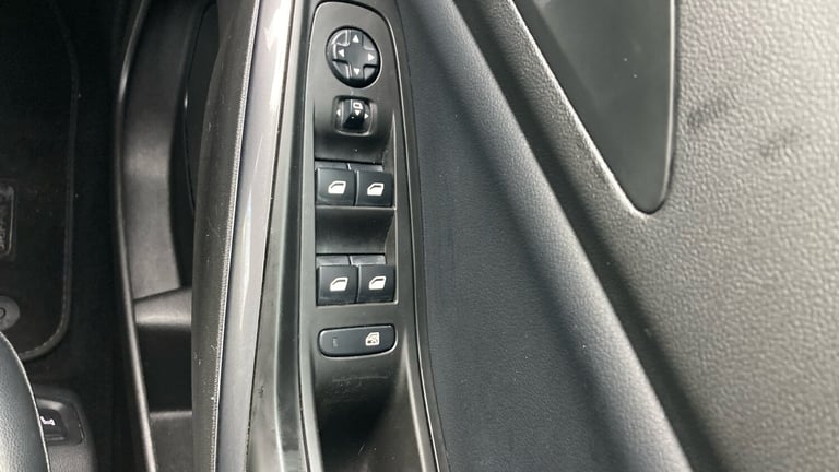 2022 Vauxhall Grandland X 1.2 Turbo Griffin Edition 5dr HATCHBACK PETROL Manual