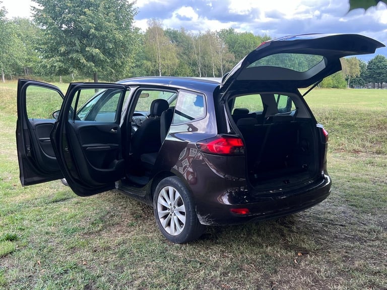2014 Vauxhall Zafira 2.0 CDTi Exclusiv 5dr MPV Diesel Manual