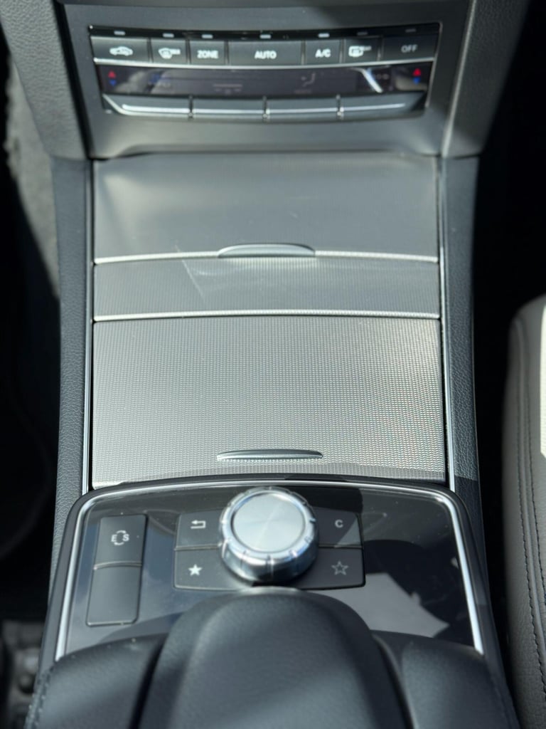 MERCEDES-BENZ E CLASS 2.1 E220 CDI SE 2014