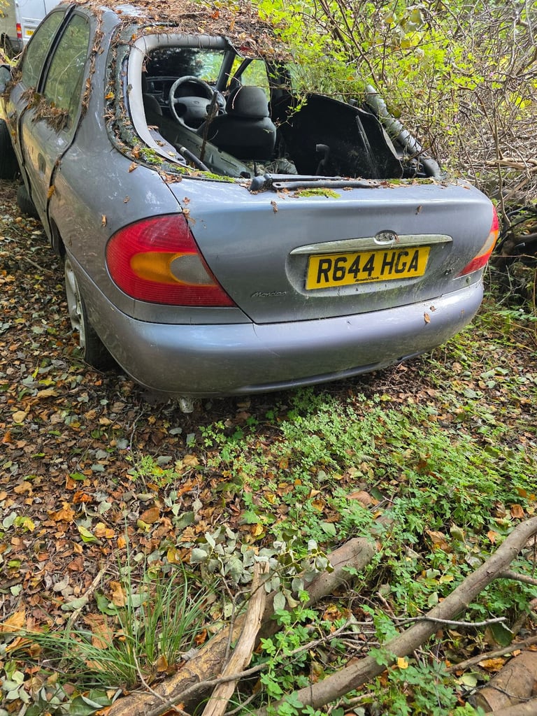 Ford mondeo mk2 part's BREAKING 