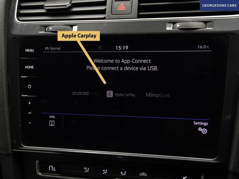 2019 Volkswagen Golf 35.8kWh e-Golf Hatchback 5dr Electric Auto (136 ps) Hatchback Automatic