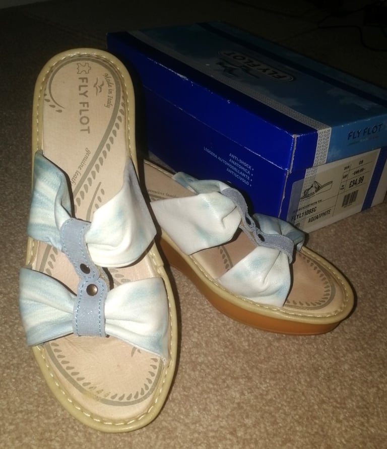 Fly flot sandals uk hotsell