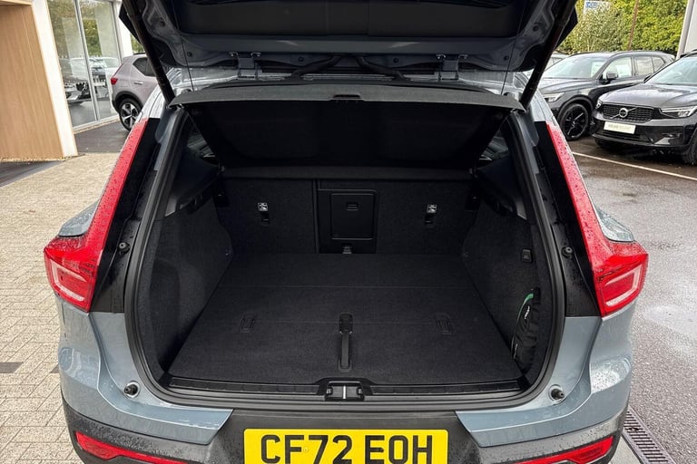 2022 Volvo XC40 2.0 B4 MHEV Ultimate SUV 5dr Petrol Hybrid DCT Auto Euro 6 (s/s) (197 ps) ESTATE ...