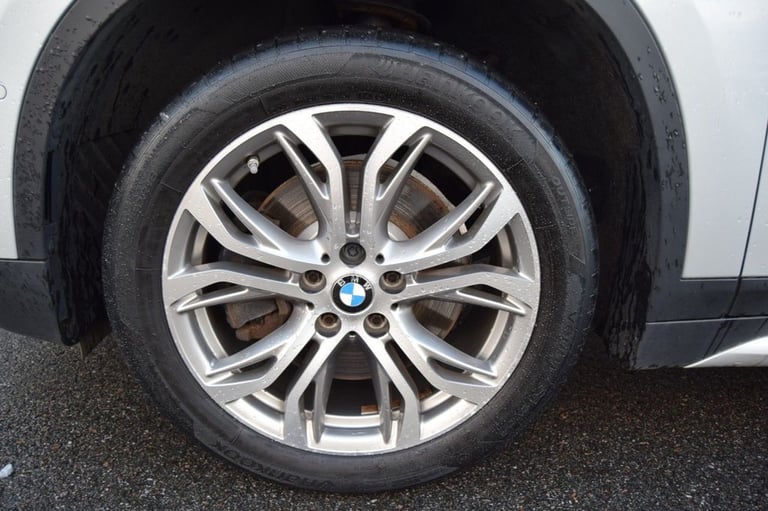 2016 BMW X1 2.0 20i xLine SUV 5dr Petrol Auto xDrive Euro 6 (s/s) (192 ps) ESTATE Petrol Automatic