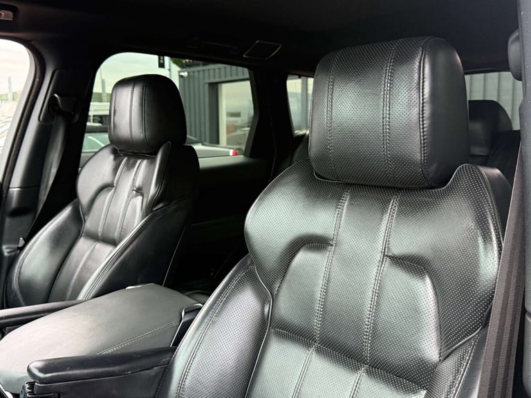 2014 Land Rover Range Rover Sport 3.0 Range Rover Sport HSE SDV6 Auto 4WD 5dr SUV Diesel Automatic