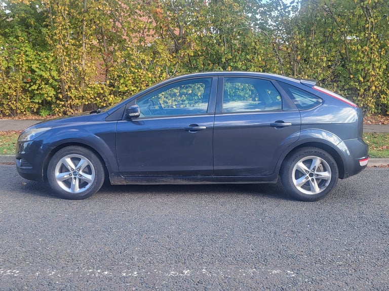 2009 ford focus 1.6 zetec. New cambelt this july!