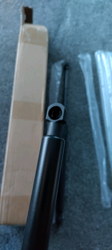 ? smart roadster 435mm boot tailgate struts replacement parts