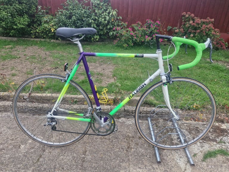 MENS GENTS ADULTS RALEIGH  700cc WHEELS 23 INCH FRAME 14 SPEED RACING BIKE BICYCLE