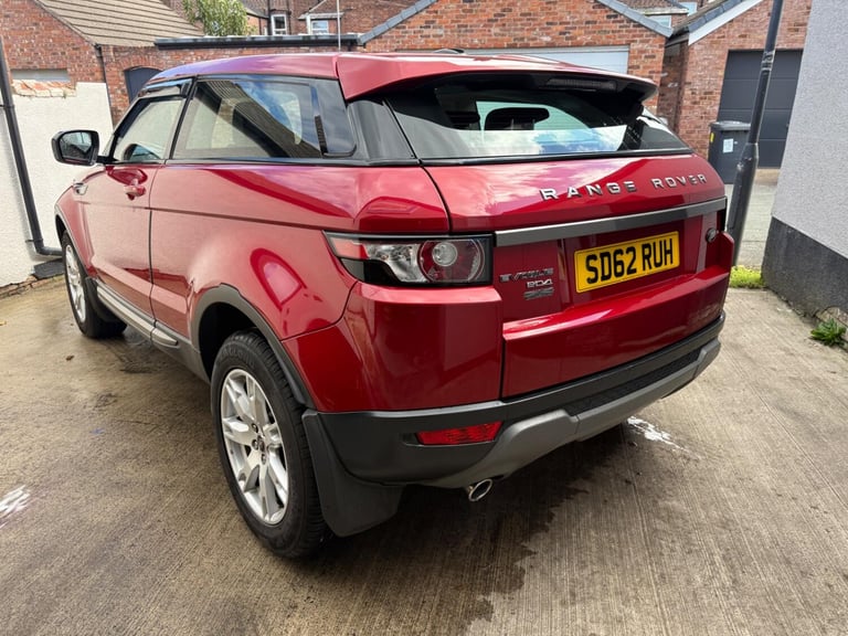 LAND ROVER RANGE ROVER EVOQUE 2.2 eD4 Pure 2012