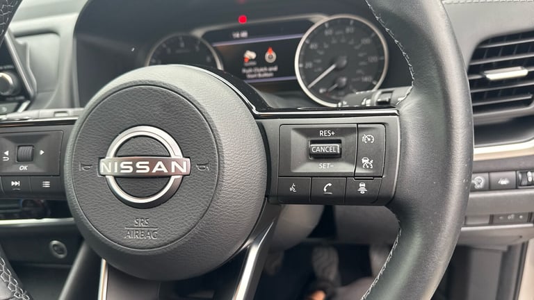 2022 Nissan Qashqai 1.3 DiG-T MH Acenta Premium 5dr Petrol Hatchback Hatchback Petrol Manual