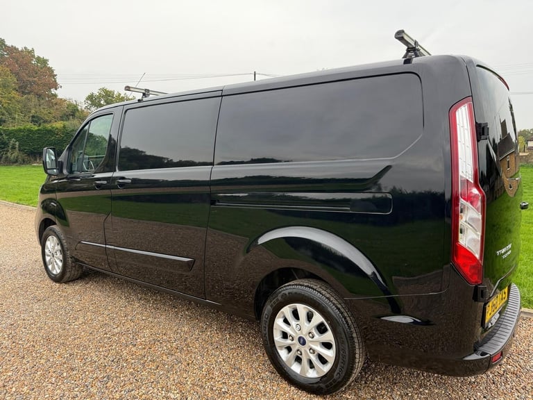 2018 Ford Transit Custom 2.0 300 EcoBlue Limited L2 H1 Euro 6 5dr PANEL VAN Diesel Manual
