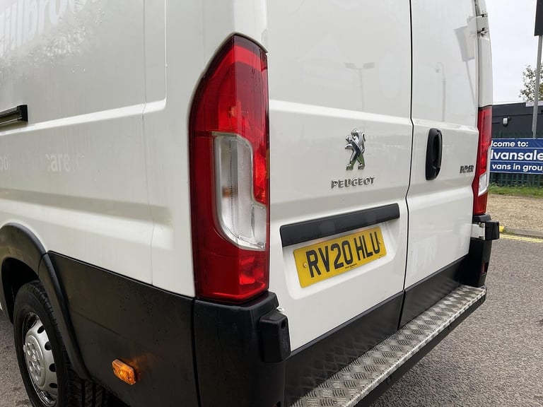 2020 Peugeot Boxer 2.2 BlueHDi 435 Professional L4 H2 Euro 6 (s/s) 5dr PANEL VAN Diesel Manual