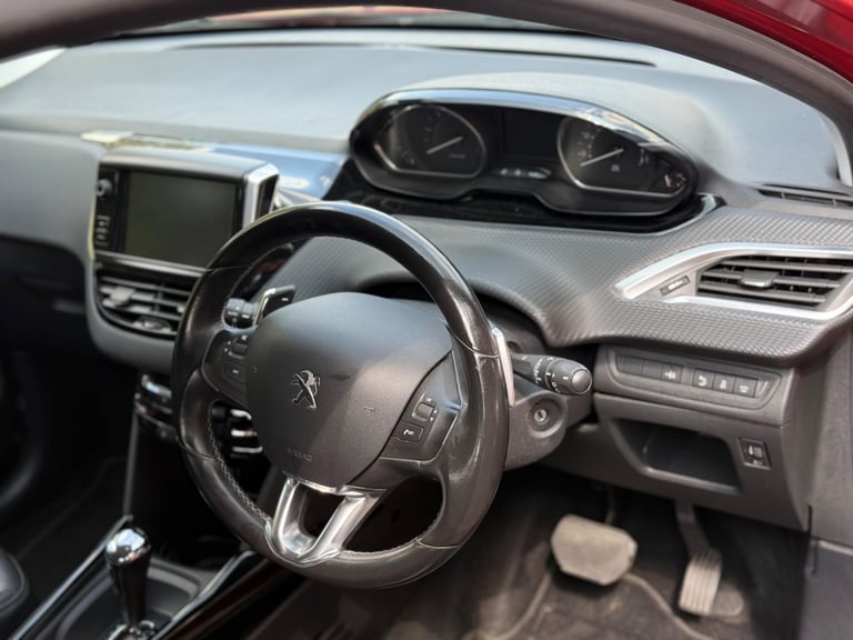 2015 Peugeot 2008 1.6 e-HDi Allure EGC Euro 5 (s/s) 5dr HATCHBACK Diesel Automatic