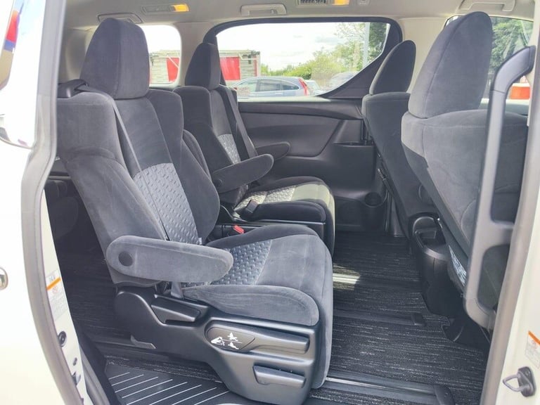 2023 Toyota Vellfire 3.5 V6 ENGINE PETROL Automatic