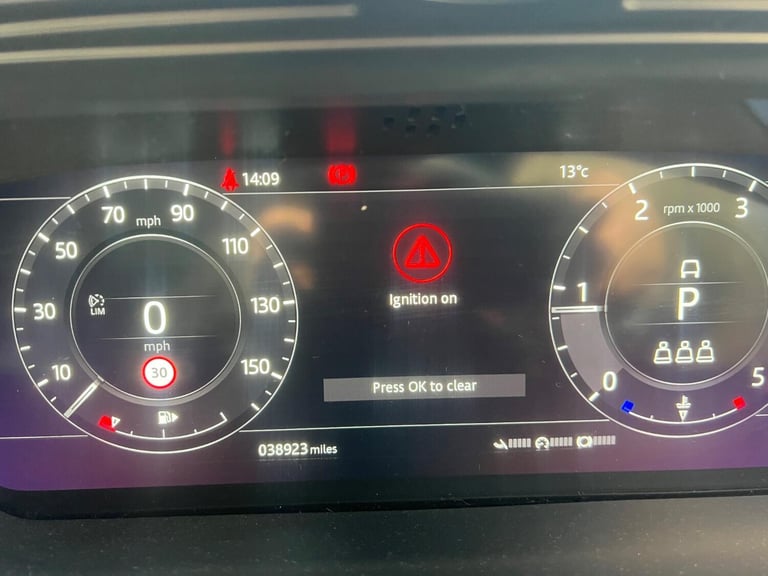 LAND ROVER RANGE ROVER EVOQUE 2.0 D180 First Edition White Auto Diesel 2019