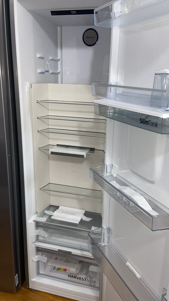 😎Best Prices In The City😎New Ex Display Fridge Freezer - American / Under Counter  / integrated 