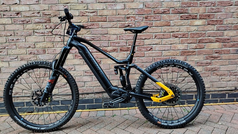 Ebikes and normal mtb bikes