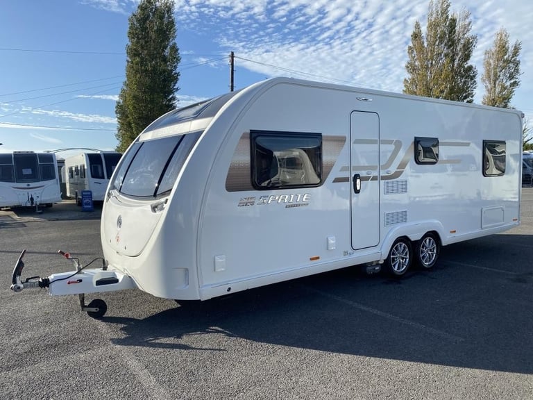 2022 SWIFT SPRITE SUPER QUATTRO FB TOURING CARAVAN