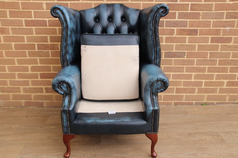 Chesterfield Luxury Wingback Armchair with Footstool (UK Delivery)