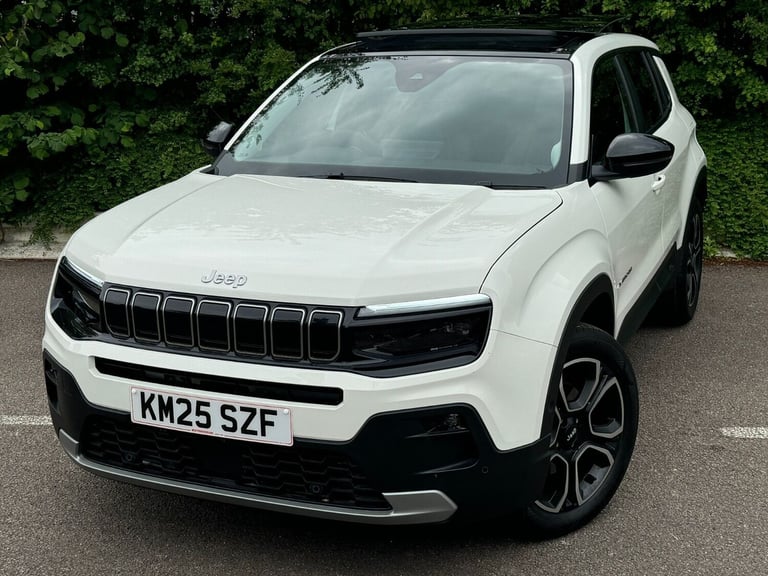 2025 Jeep Avenger 1.2 e-Hybrid Summit 5dr DCT Hatchback Petrol Automatic