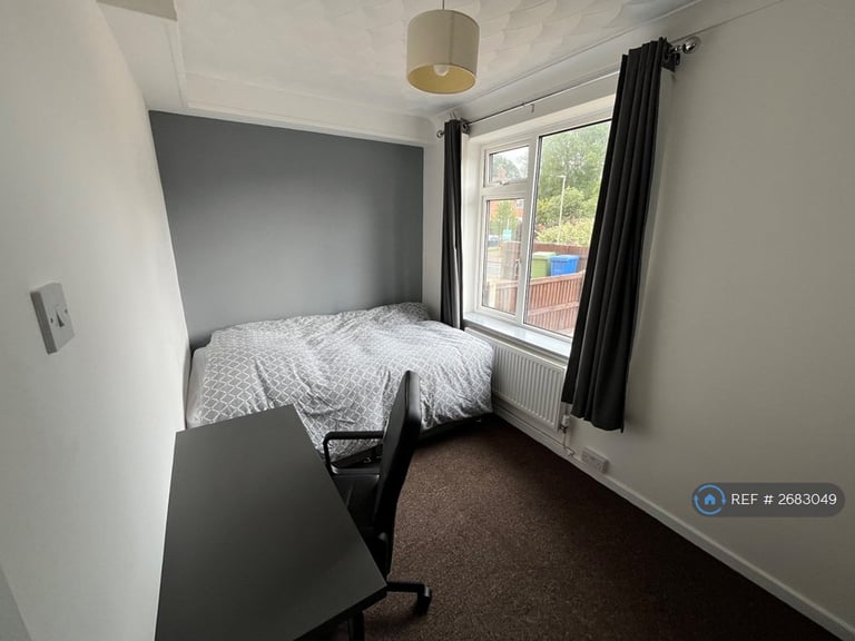 5 bedroom house in Nasmith Road, Norwich, NR4 (5 bed) (#2683049)