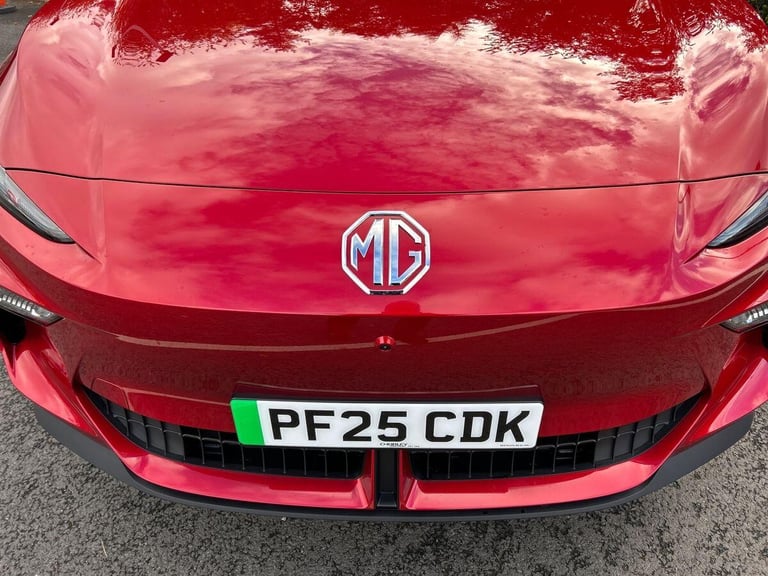 2025 MG MG S5 64kWh Trophy Long Range SUV 5dr Electric Auto (231 ps) SUV ELECTRIC Automatic