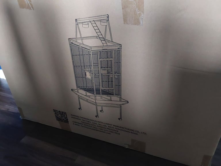 BNITB LARG PARROT CAGE  IDEAL FR AFRICAN GREY