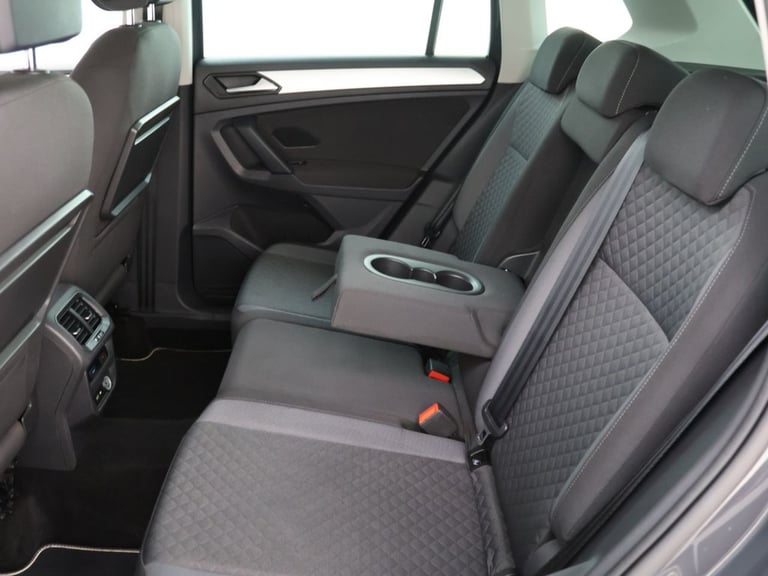 2020 Volkswagen Tiguan 2.0 TDI Match SUV 5dr Diesel Manual Euro 6 (s/s) (150 ps) Diesel Manual