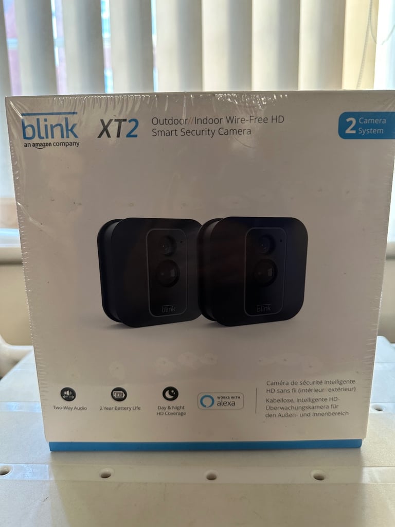 Blink XT2 Outdoor/Indoor Wire-Free HD Smart Security Camera