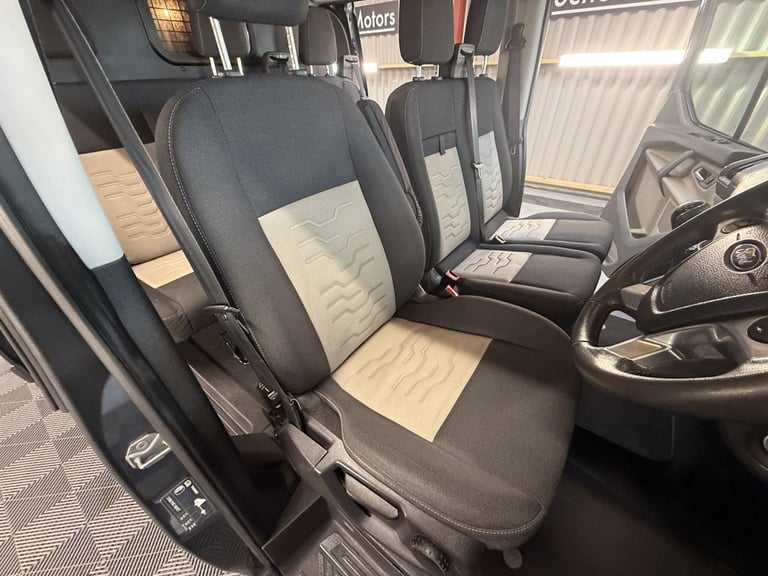 2017 Ford Transit Custom 2.0 TDCi 310 Limited Crew Cab Van 5dr Diesel Manual L1 H1 (163 g/km, 128...