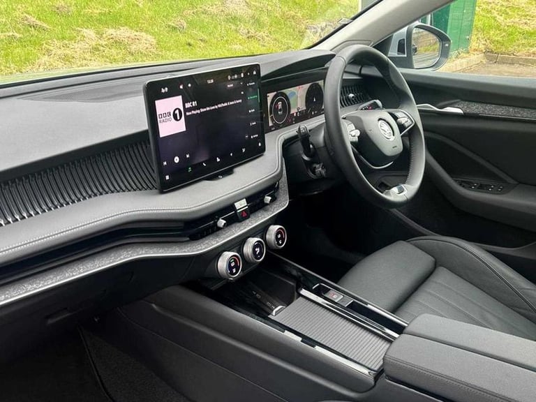 2024 Skoda Superb 1.5 TSI e-TEC SE L 5dr DSG HATCHBACK PETROL Automatic