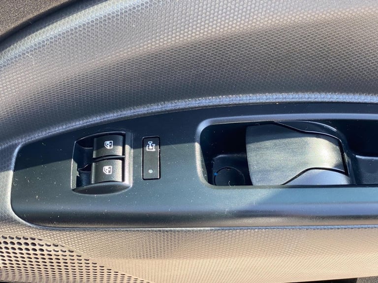 2015 Fiat Doblo 1.3 JTD MultiJetII 16v SX Tecnico L1 H1 4dr PANEL VAN Diesel Manual