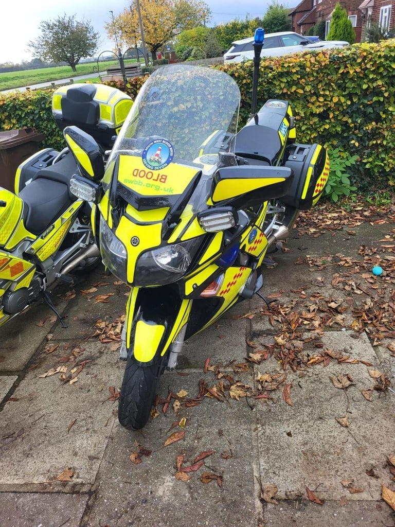 2009 09 YAMAHA FJR1300A FJR 1300 BLOOD EMERGENCY RESPONSE LIVERY LIGHTS ESCORT