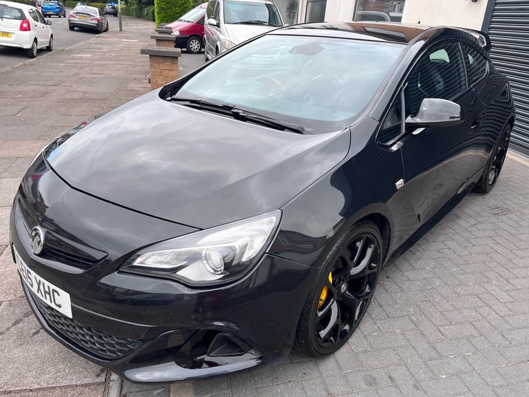 Vauxhall, ASTRA GTC, Hatchback, 2015, Manual, 1998 (cc), 3 doors