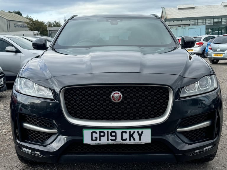 2019 Jaguar F-Pace 2.0d R-Sport 5dr Auto ESTATE DIESEL Automatic