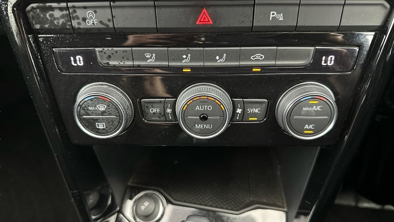 2021 Volkswagen T-Roc 1.5 TSI EVO Black Edition SUV 5dr Petrol DSG Euro 6 (s/s) (150 ps) - ADAPT ...