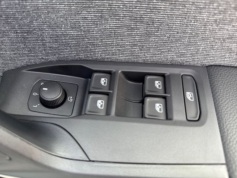 2025 SEAT Arona 1.0 TSI 115 XPERIENCE 5dr Hatchback Petrol Manual