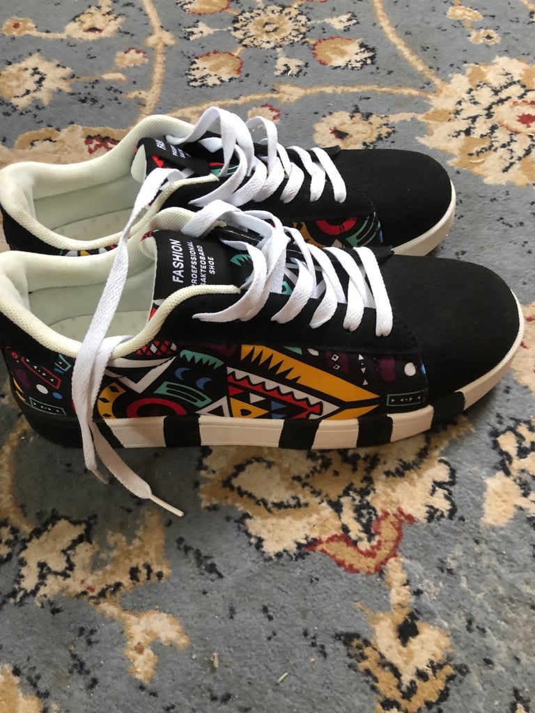 Fashion trainers size 8