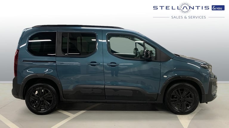 2024 Peugeot Rifter 52kWh GT Standard MPV 5dr Electric Auto (7.4kW Charger) (136 ps) MPV Electric...