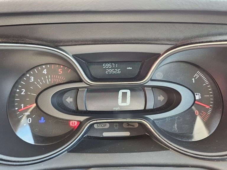 2018 Renault Captur 1.5 dCi ENERGY Iconic SUV 5dr Diesel Manual Euro 6 (s/s) (90 ps) HATCHBACK Di...