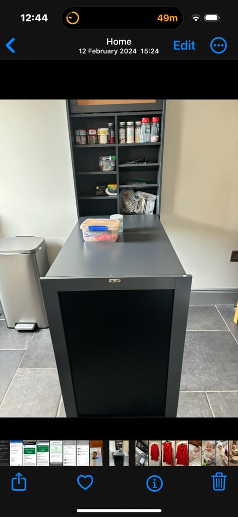 image for Breakfast bar/ storage unit