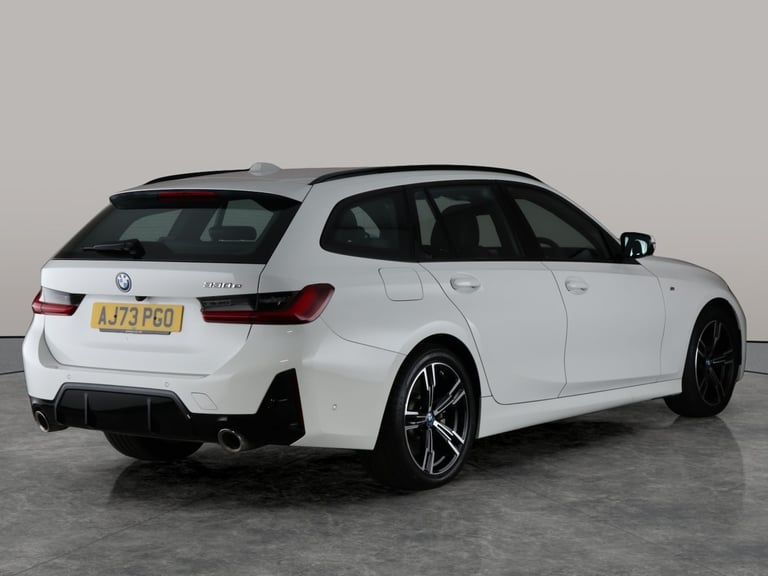 2024 BMW 3 Series 2.0 330e 12kWh M Sport Touring 5dr Petrol Plug-in Hybrid Auto Euro 6 (s/s)  Est...