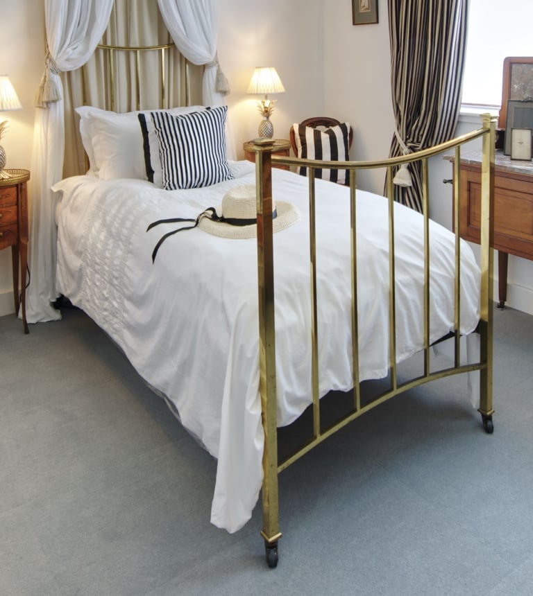 Vintage Antique Brass Bed. Single.