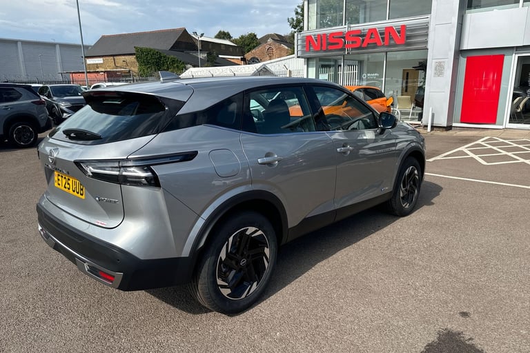 2025 Nissan Qashqai 1.5 E-Power Acenta Premium 5dr Auto Hatchback Hybrid Automatic