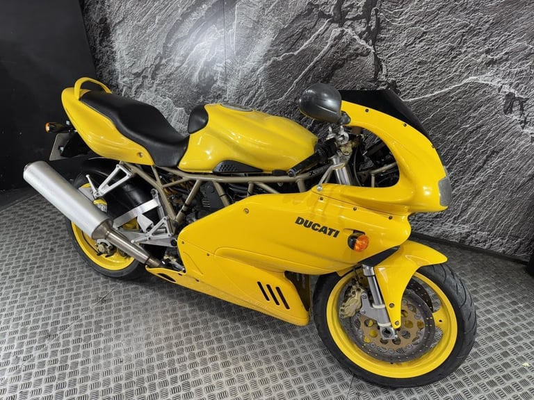 DUCATI SUPERSPORT 900 2000 900SS