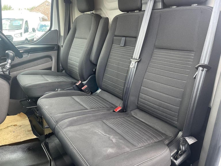  Ford Transit Custom Transit Custom 2.0 280 EcoBlue Limited L1 H1 Euro 6 (s/s) 5dr Diesel Manual